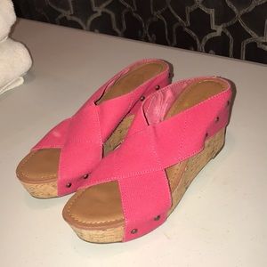 CROWN VINTAGE platform wedge slip on shoes